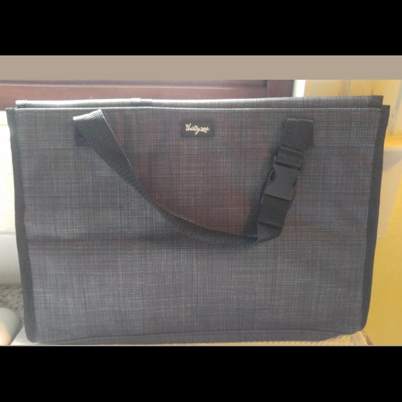 Back seat organizer (Pack & Pull Caddy) - Picture 3 of 6